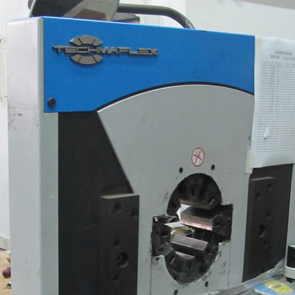 生產(chǎn)車間-軟管總成扣壓機-總成加工設備-榕明公司廣州倉庫